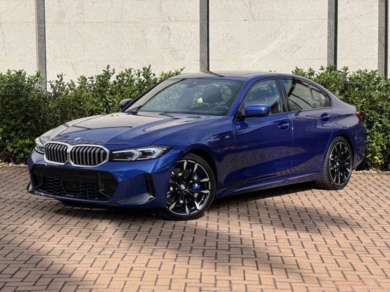BMW 320i 2.0 16V TURBO FLEX M SPORT AUTOMÁTICO BMW 320i 2.0 16V TURBO FLEX M SPORT AUTOMÁTICO